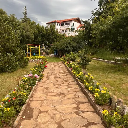 Aparthotel гамартата Dyuni