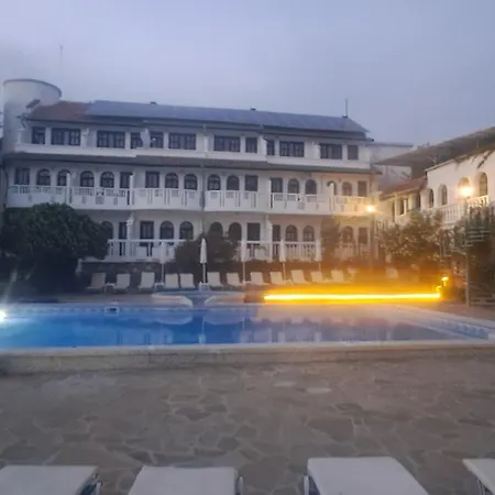 Aparthotel гамартата Dyuni