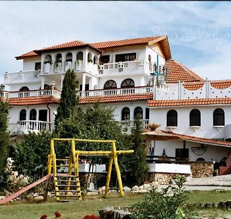 Aparthotel гамартата